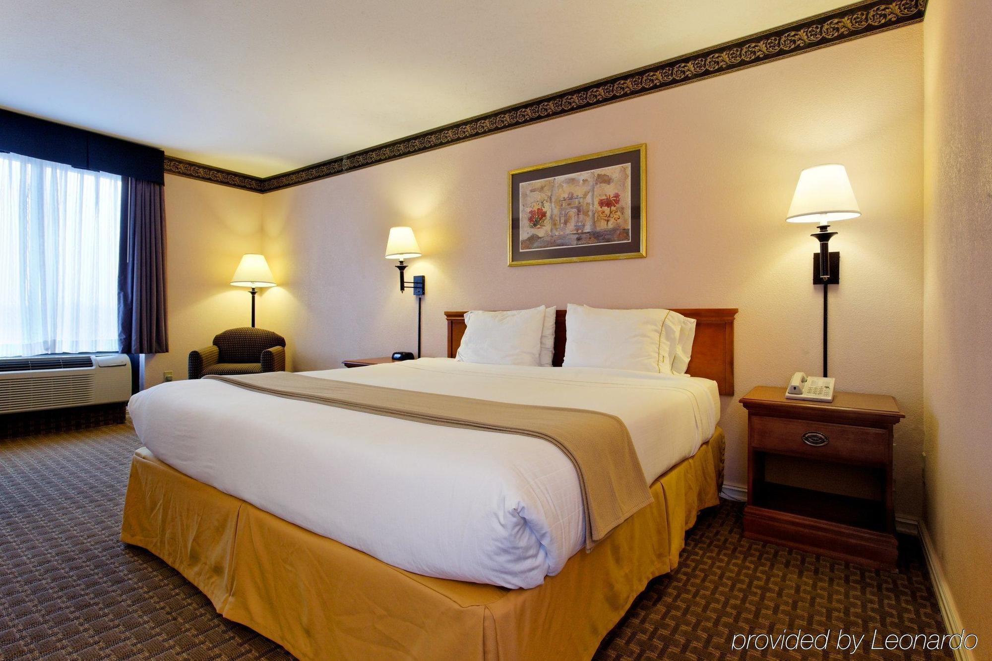 Holiday Inn Express North Tyler Εξωτερικό φωτογραφία
