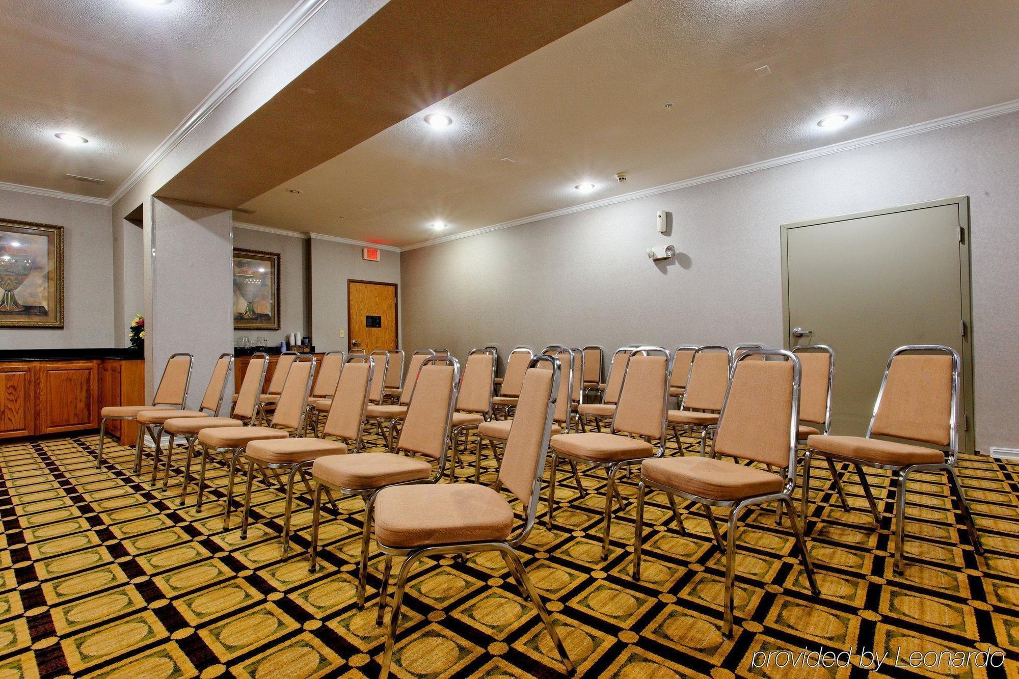 Holiday Inn Express North Tyler Ανέσεις φωτογραφία