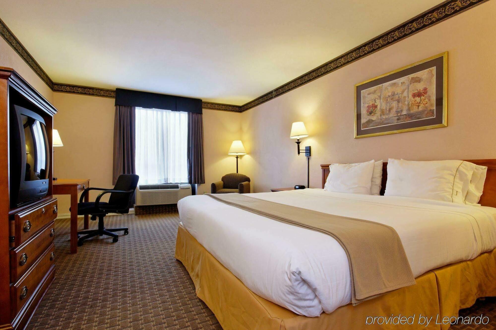 Holiday Inn Express North Tyler Εξωτερικό φωτογραφία